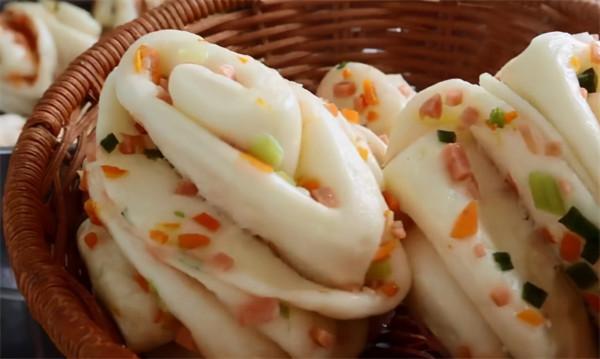 教你在家輕鬆蒸饅頭花捲，詳解4種花卷手法，做法簡單，一學就會