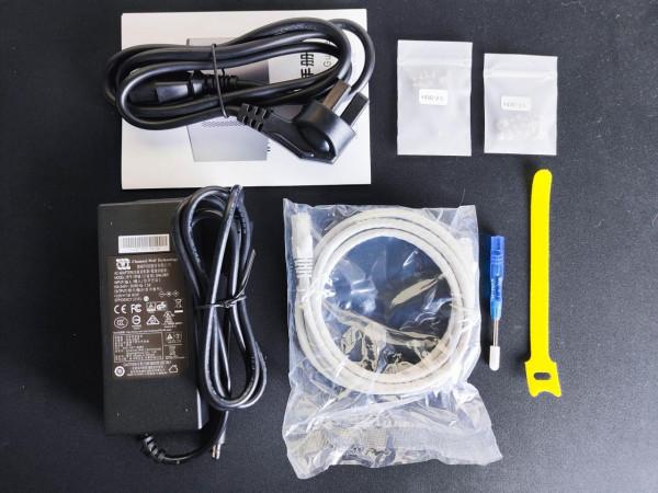 吃了尼卡果實的自由NAS！保姆級萬由新手使用+最佳化+Docker教程