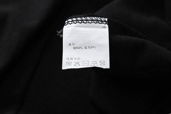 當年笑話大金鍊子的年輕人，開始瘋狂囤金