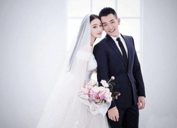 34歲軍嫂張馨予拒絕男子插隊，被罵腦子有病，本人霸氣回懟獲好評