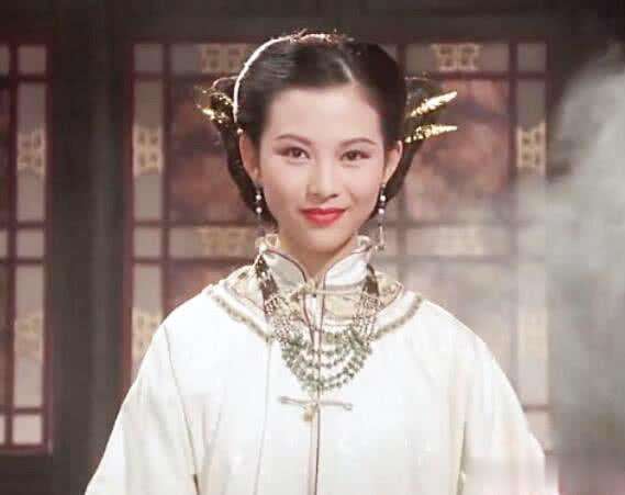 皮相美人不耐老，陳德容25歲就顏垮，陳紅上了年紀還沒陶虹美