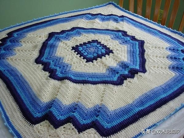 分享幾款很實用的手工蓋毯，有鉤有織的毯子
