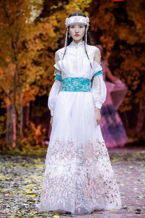 趨勢 | 2022春夏中國國際時裝週八大流行趨勢