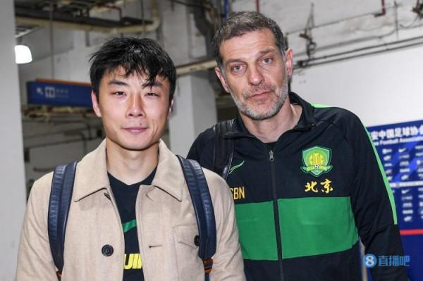 國安新聞官：李磊賽後在更衣室中難以控制感情，最終淚別隊友