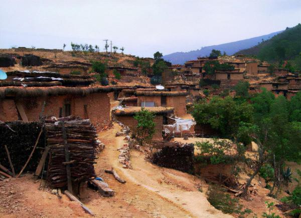 農村“搬遷”來了，今年將開始實施，這“2種”村子將不考慮