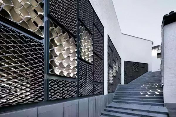 小小瓦片，美翻庭院