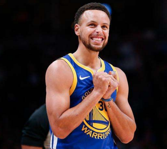 如果庫裡是小炮,詹姆斯是武器大師,還有哪幾個人物比較像? 如果庫裡是小炮,詹姆斯是武器大師,還有哪幾個人物比較像?