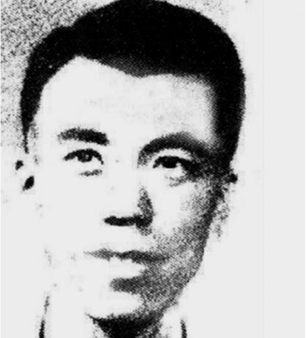 “最牛”志願軍戰俘：被抓後假意叛變，跳傘瞬間將手雷扔進敵機