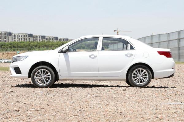 吉利遠景：搭載1.5L的發動機，價格4.99萬起