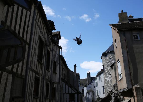 周恩來多次到訪，鄧小平曾在此生活，一座法國小鎮竟成中國革命先驅的棲息地