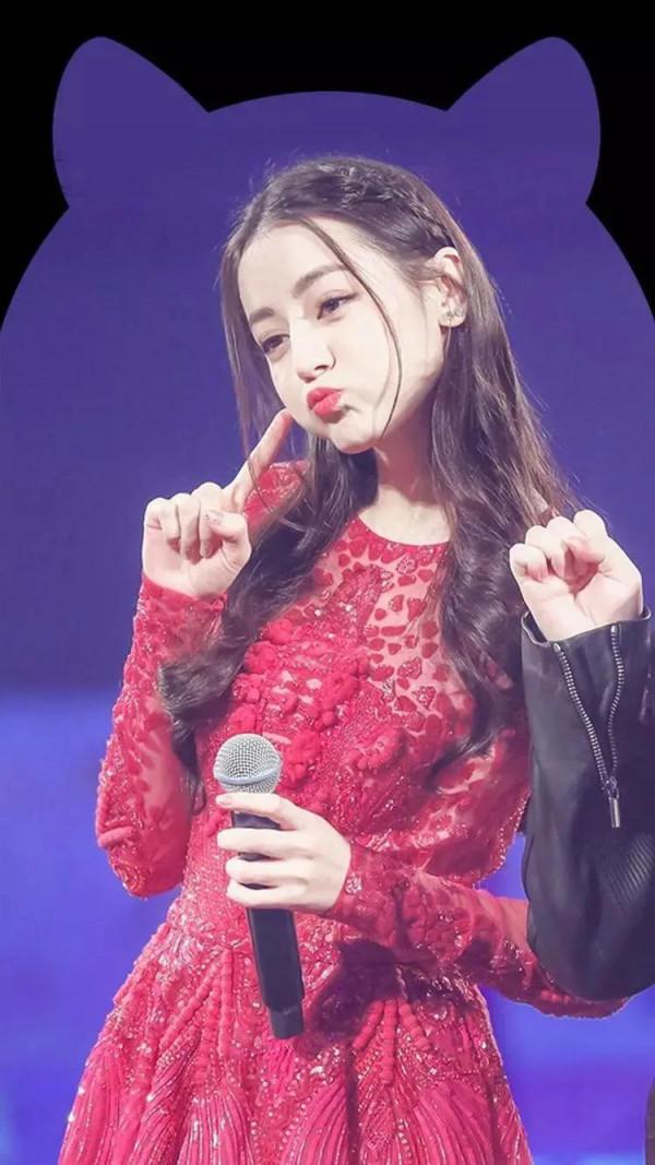 明星桌布迪麗熱巴桌布 明星桌布迪麗熱巴桌布