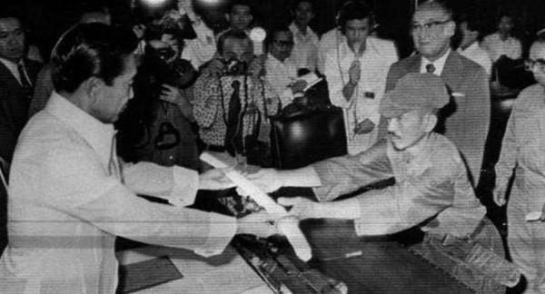 小野田寬郎：不相信日本投降，在深山堅守30年，被發現時如同野獸