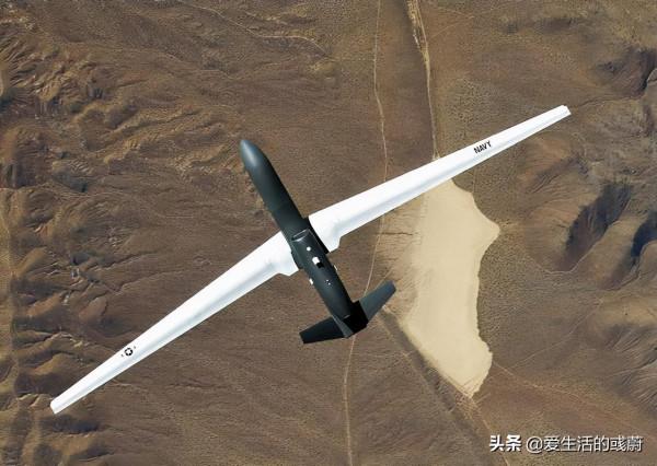 全球範圍內，為啥只有我國無偵7戰略偵察機採用“菱形機翼”？