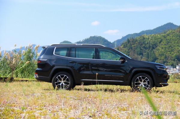 新車｜實力均衡，質感舒適！試駕新款Jeep大指揮官