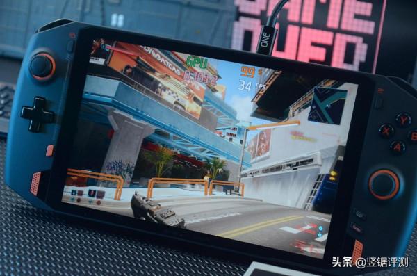 國產新款“PC遊戲掌機”評測:8.4英寸,2.5K屏設計,跑分超35萬 國產新款“PC遊戲掌機”評測:8.4英寸,2.5K屏設計,跑分超35萬