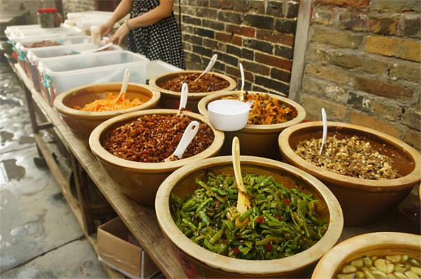 皺紋喜歡的食物，不少女性還在吃，醫生：這4樣東西及時“住嘴”