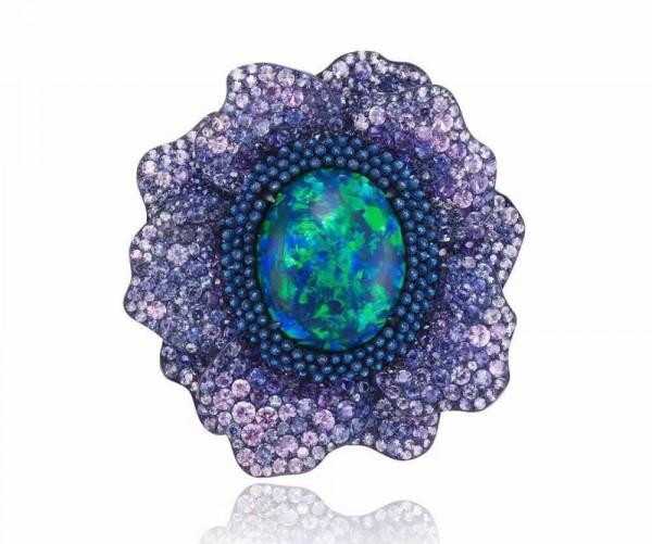 全球限量三枚的戒指最大的一枚卻在章子怡手上,真壕 全球限量三枚的戒指最大的一枚卻在章子怡手上,真壕