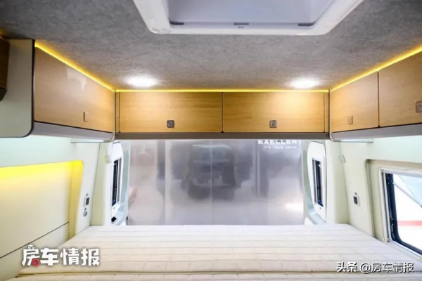 20萬出頭的V90房車,越野風格外觀開出去倍兒酷,適合年輕小夫妻 20萬出頭的V90房車,越野風格外觀開出去倍兒酷,適合年輕小夫妻