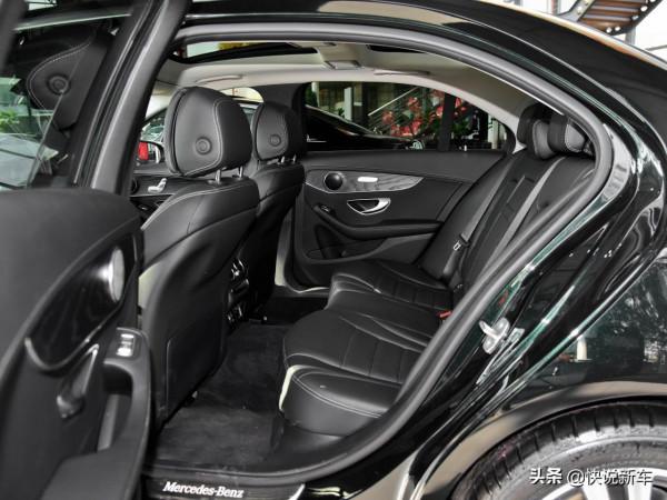 便宜使用夠豪華，6.3L油耗尺寸加長，豪華三廂車，帶你看賓士C級