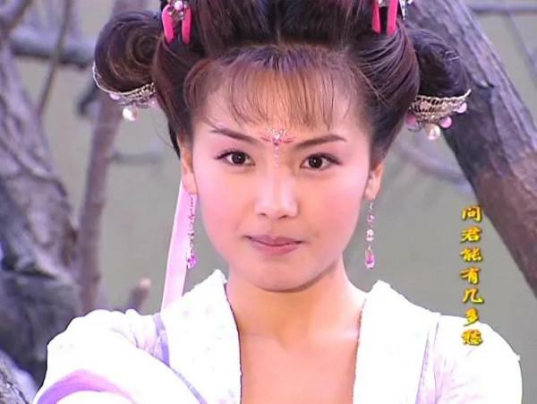 流行什麼寡淡風！這部劇的演員，都是把彩虹穿在身上的