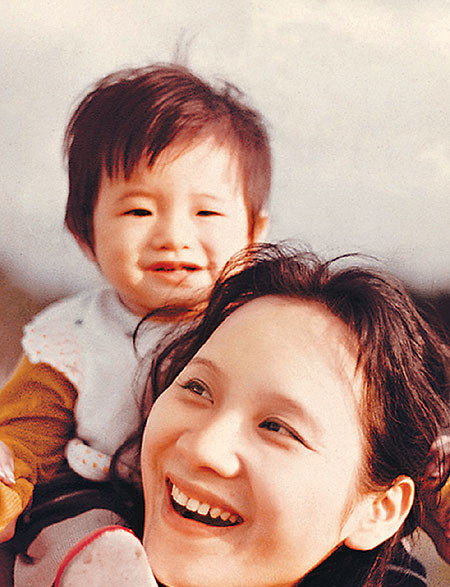 2007年許瑋倫去世,李威連續數十年為其慶生,為何缺席她的葬禮? 2007年許瑋倫去世,李威連續數十年為其慶生,為何缺席她的葬禮?