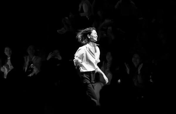 這不是“愛情神話”，是當代女性的日常