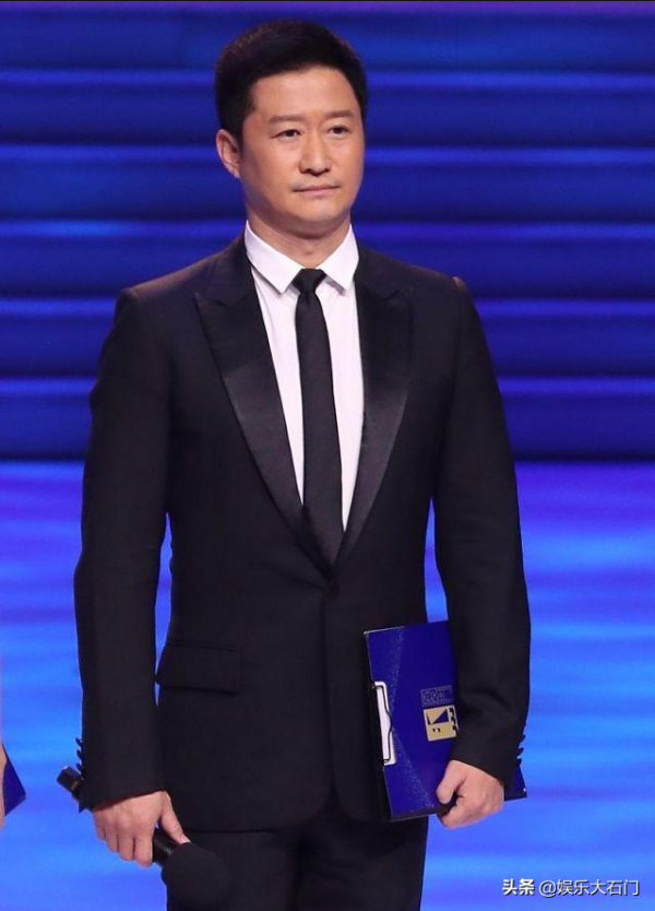 “娘娘腔”別再演軍人了,這5位男神告訴你,當兵的人有一身正氣 “娘娘腔”別再演軍人了,這5位男神告訴你,當兵的人有一身正氣