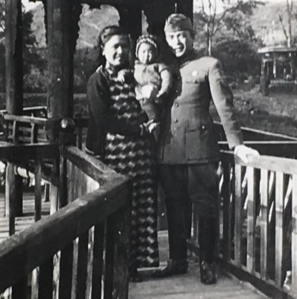 國軍高官發現妻子是紅色特工，不知咋辦，妻：有機會讓你見周恩來