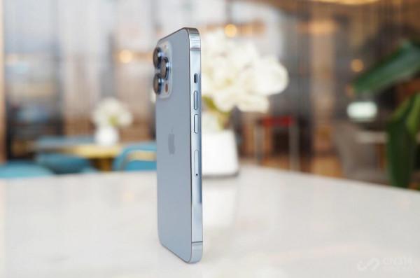 iPhone 14或用上鈦合金？價格可能更高，但不會掉色