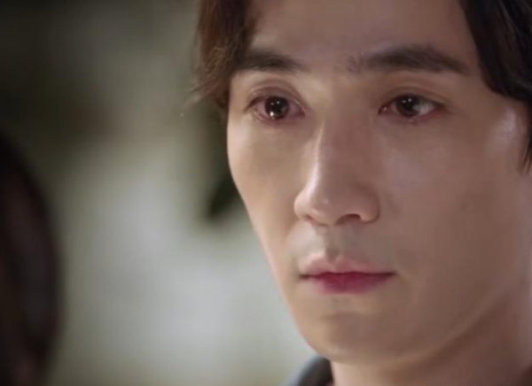 “微笑唇女星”0演技？有人面癱嚇人，有人卻成個人特色？