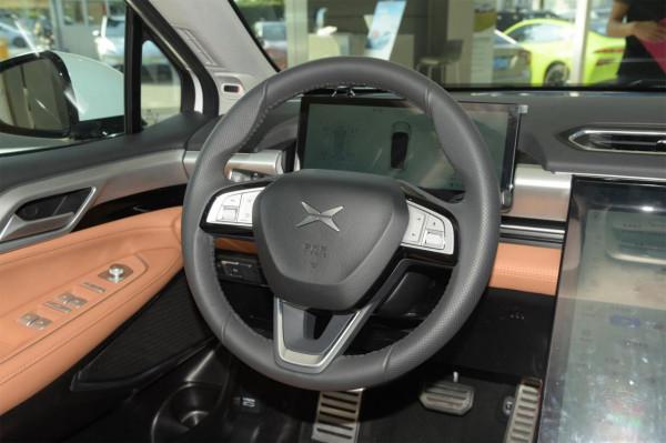 高續航又好玩 小鵬P5上市 選哪款更合適？推薦2款給你