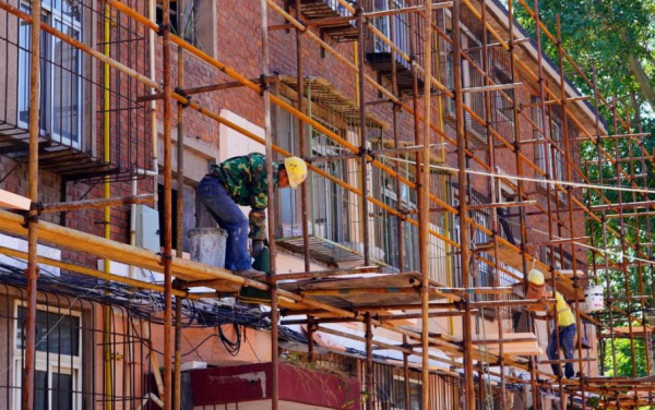 “拆遷潮”又來了：住建部釋放訊號，符合條件的全部“拆除重建”