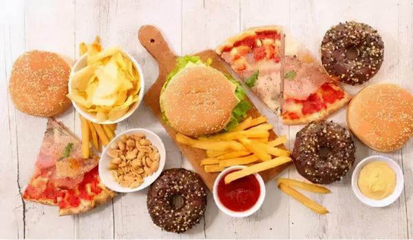 30多歲的女人長皺紋不用慌，用這幾個小妙招！皺紋還會爬上臉？