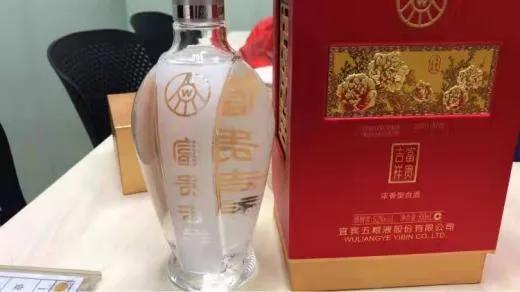 過年用的白酒還沒選好？請客送禮試試這幾款，請你給評個分
