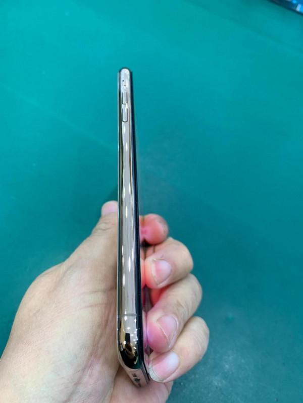 今日回收了一臺蘋果xsmax 今日回收了一臺蘋果xsmax