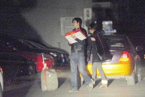 閆妮,就這樣改寫了自己的結局,在“男人”與“孩子”之間浮沉 閆妮,就這樣改寫了自己的結局,在“男人”與“孩子”之間浮沉