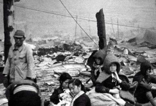 1945年李梅火攻,美國最瘋狂的軍事行動,徹底摧毀了日本工業 1945年李梅火攻,美國最瘋狂的軍事行動,徹底摧毀了日本工業