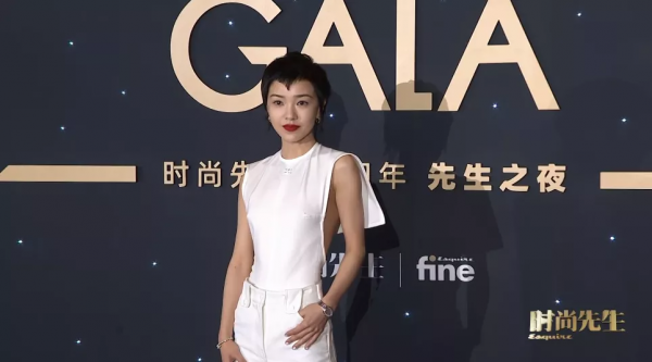 2022開年紅毯:張雨綺變臉認不出,吳謹言好怪,郭采潔收了神通吧 2022開年紅毯:張雨綺變臉認不出,吳謹言好怪,郭采潔收了神通吧