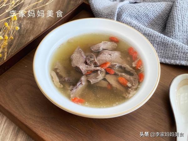 冬天寒冷又幹燥，這3道湯要多喝，滋補營養又潤燥，好喝又不貴