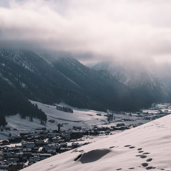 米蘭機場期待與您冰雪飛躍，心向未來