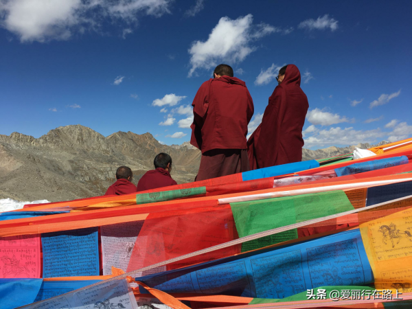 西藏拉姆拉措，傳說能看到人的前世來生
