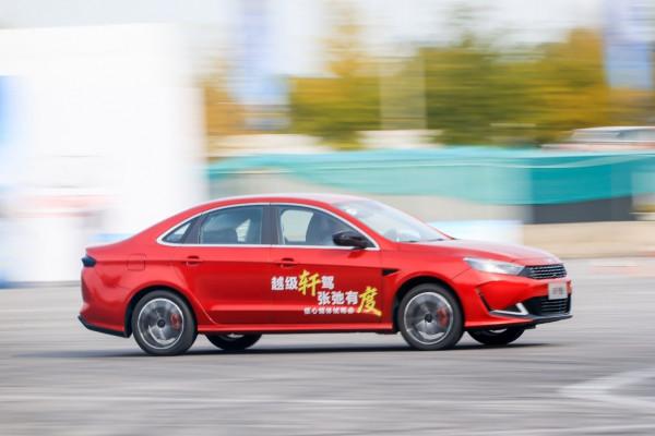 試駕凱翼軒度，軒逸的舒適+飛度的操控？