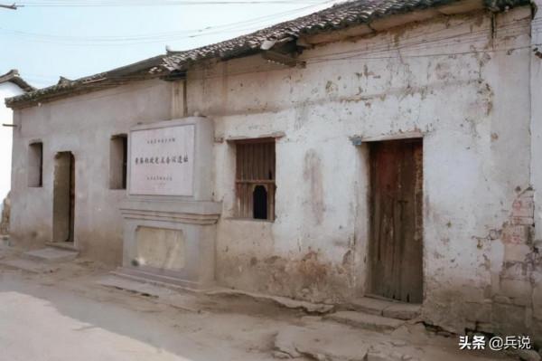 紅軍暴露短槍，遭民團突然襲擊，師長壯烈犧牲，年僅23歲