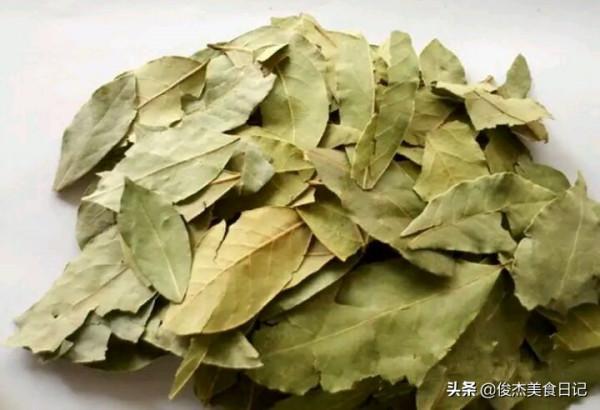 大廚詳細教給你廚房四十多種常用香料知識和用處,建議收藏學習 大廚詳細教給你廚房四十多種常用香料知識和用處,建議收藏學習