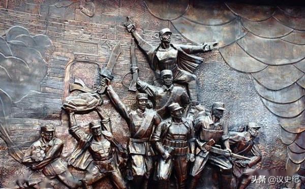 1938年臺兒莊戰役，蔣介石三次親臨戰場督戰，他都做了些什麼？