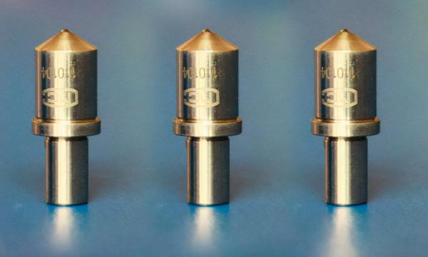 強行壓縮水會發生什麼？壓縮到極限會變成黑洞，把地球吞掉