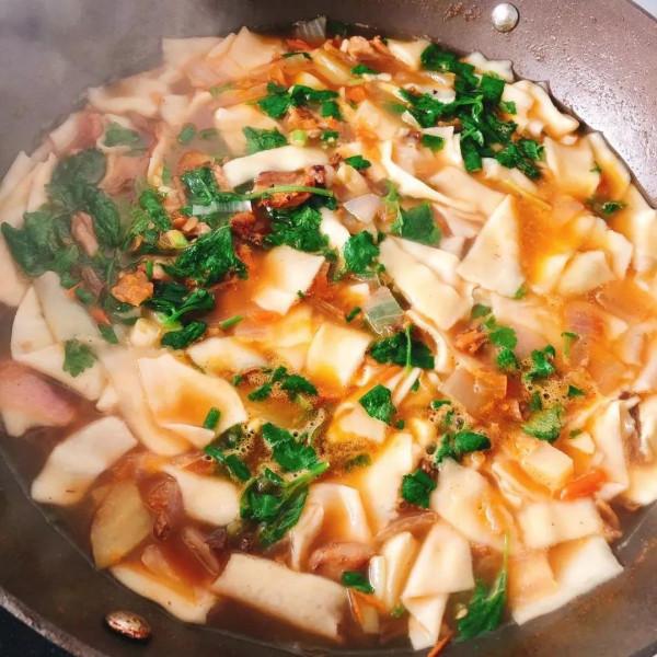 瘦不瘦不知道，每逢佳節長高季