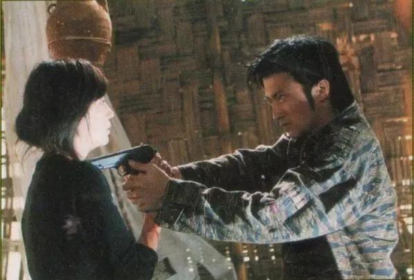 動不動就用資源壓人的謝霆鋒,他向學員吹過的“牛”後來實現了沒 動不動就用資源壓人的謝霆鋒,他向學員吹過的“牛”後來實現了沒