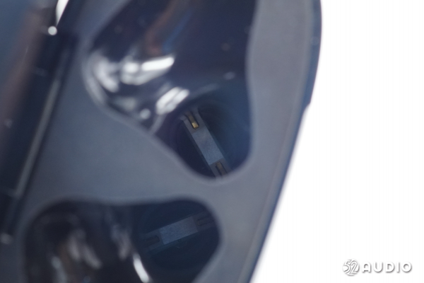 淺入耳式設計,5.1藍芽晶片,聯想thinkplus Liveods LP40拆解報告 淺入耳式設計,5.1藍芽晶片,聯想thinkplus Liveods LP40拆解報告