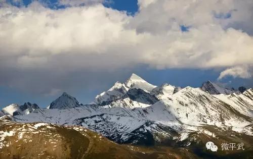 “中國黃石公園”—虎牙大峽谷